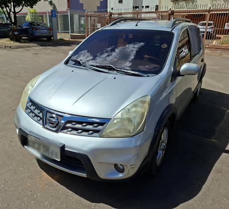 NISSAN LIVINA 1.6 SL X-GEAR 16V FLEX 4P MANUAL